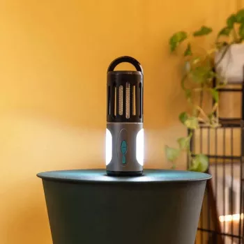 Cecotec ByeFly 3000 Go – 3-in-1 uodų žudiklis, lempa ir žibintuvėlis