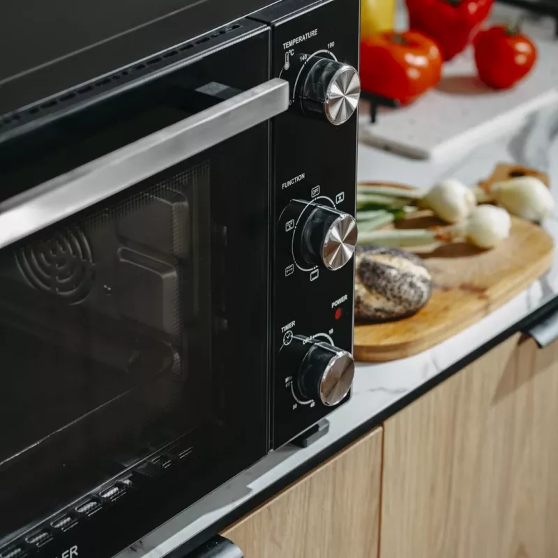 Elektrinė kompaktiška stalviršinė orkaitė Adler AD 6026 – 48 L, 1800 W, laisvai pastatoma, mechaninis laikmatis