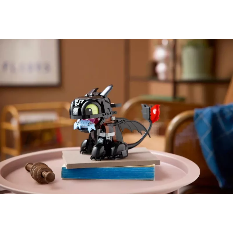 LEGO ICONS 10375 Kaip prisijaukinti slibiną: Bezdantis