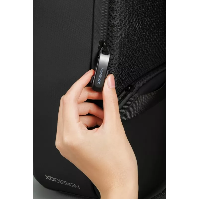 Kuprinė XD Design Bobby Edge ANTI-THEFT Black P/N: P706.2501