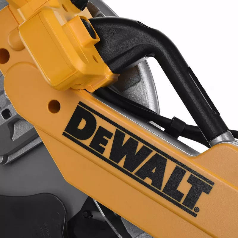 DeWALT DWS780 1675 W 3800 aps/min pjūklas