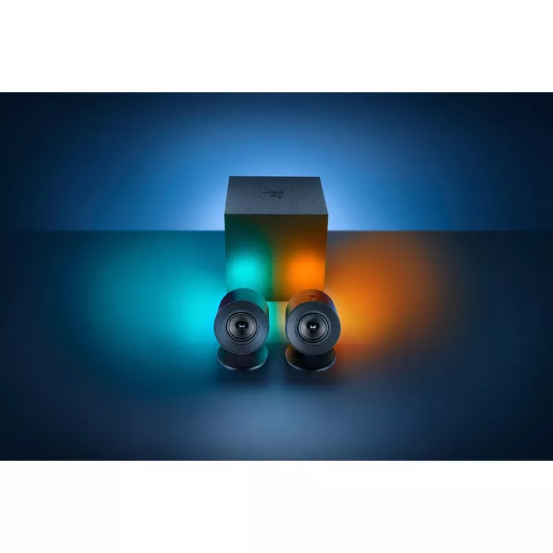Pilno diapazono garsiakalbių sistema Razer Nommo V2 2.1 kanalų