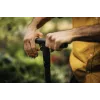 Sodintuvas Fiskars ERGO ilga rankena – ergonominė ilga rankena, modelis 1057078