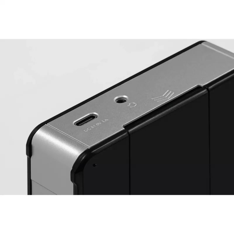 Nešiojamas radijo imtuvas TECHNISAT DIGITRADIO 1 A – DAB+/FM, OLED ekranas, USB-C, 3,5 mm ausinės, 1 W, juodas/sidabrinis