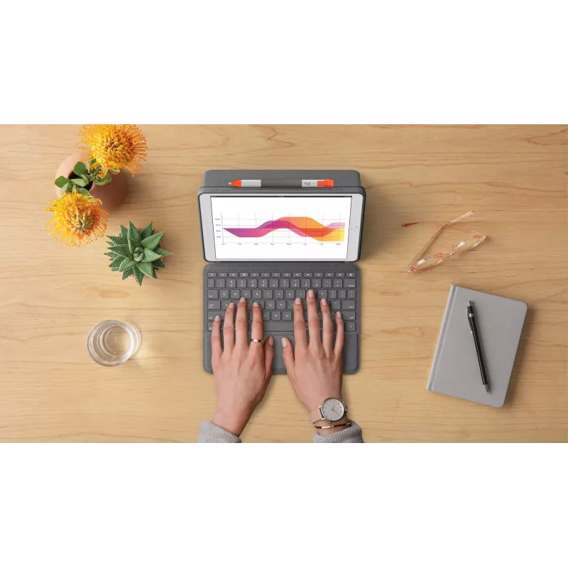Klaviatūrinis dėklas Logitech Combo Touch, skirtas iPad 7, 8 ir 9 kartoms