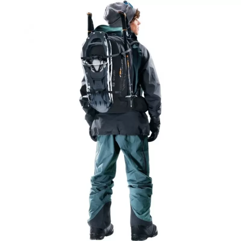 Kuprinė DEUTER Freerider Pro 34+ – techninė freeride slidžių žygiams, 34 L, juoda, šalmo laikiklis, klubų diržas