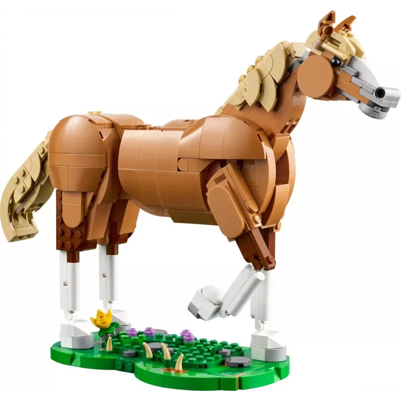 LEGO Creator 3-in-1 Magnificent Steed 31166 konstruktorius – 685 detalių, 9+ metų