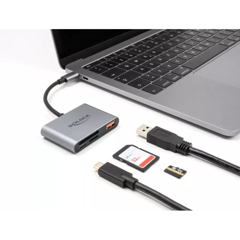 Delock 91016 USB-C atmintinių kortelių skaitytuvas SD ir microSD kortelėms su USB-A prievadu ir USB-C PD