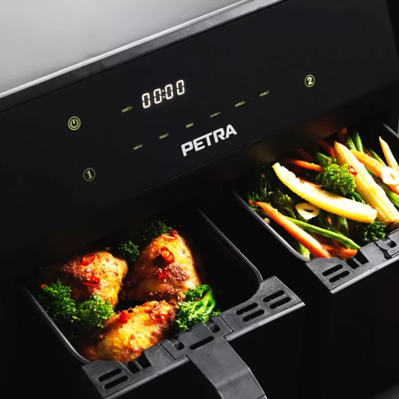 Oro gruzdintuvė Petra PT4750BLKVDEEU7, dviejų kamerų, 3,7 L, juoda