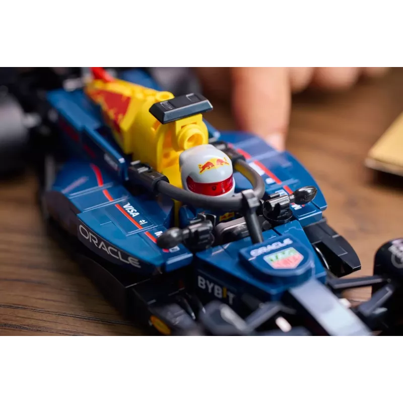 LEGO Speed Champions 77243 Oracle Red Bull Racing RB20 F1 lenktyninis automobilis
