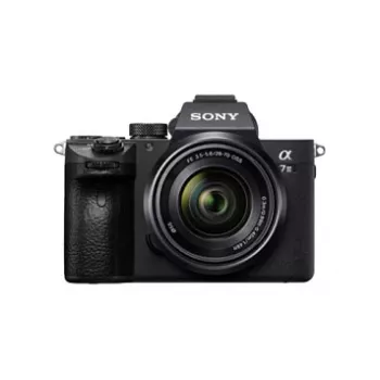 Sony α7 III + 28-70mm MILC 24,2 MP CMOS 6000 x 4000 pikselių Juoda