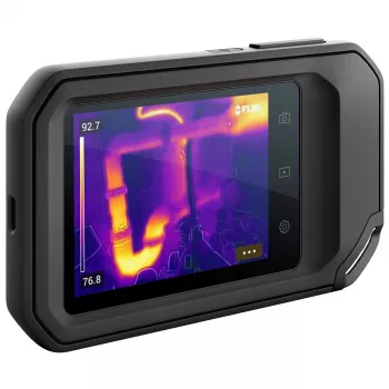 Termovizinė kamera FLIR C3-X juoda, 1800 mAh, vanadžio oksido neaušinama matricų masyva, įmontuotas ekranas 128 × 96 pikselių, LCD 640 × 480 pikselių