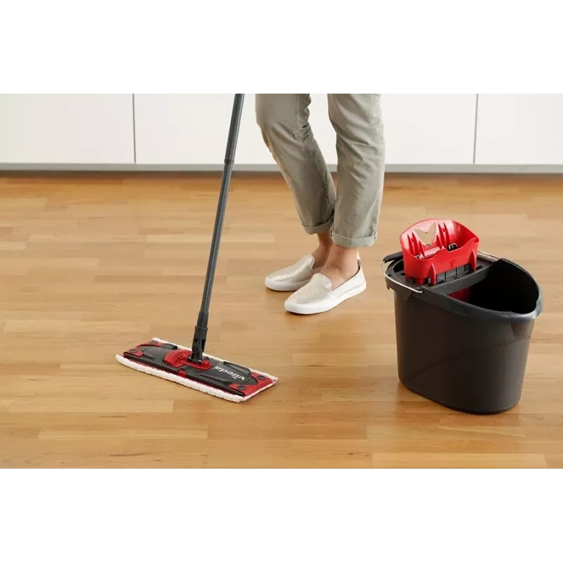 VILEDA Ultramax XL Box šluota – plaunama mikropluošto 360° sukama galvutė, sulankstoma, kietoms grindims