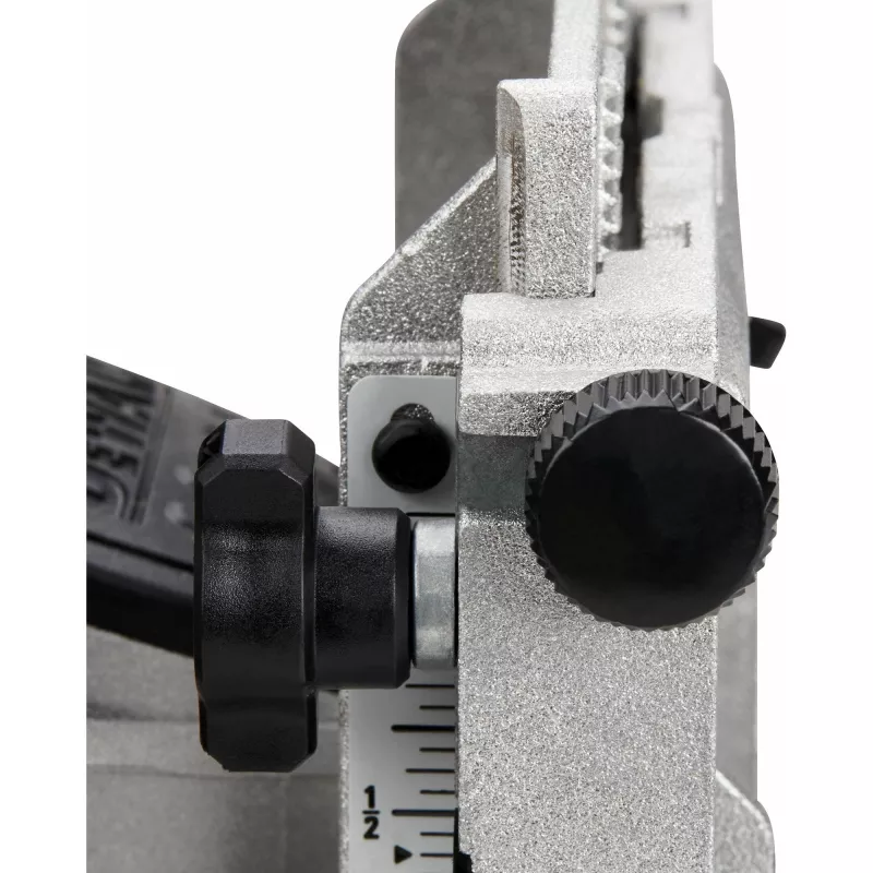 Smeigtukinis sujungtuvas DeWALT DCW682NT-XJ