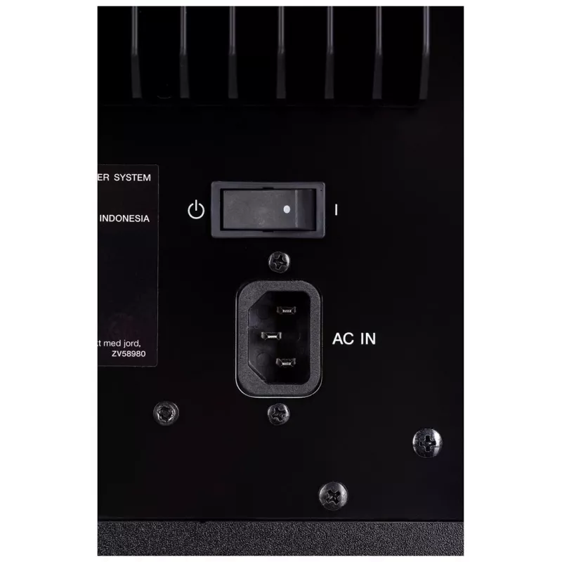 Yamaha HS8S juodas žemų dažnių garsiakalbis 150 W
