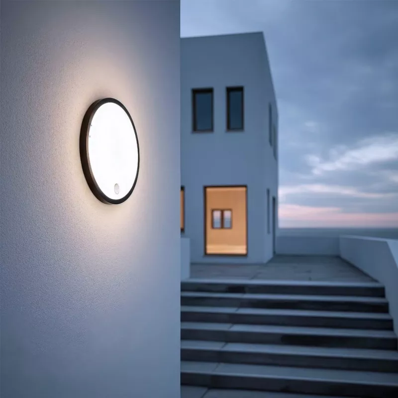 LED lauko sieninis šviestuvas su PIR judesio davikliu MACLEAN MCE525 B
