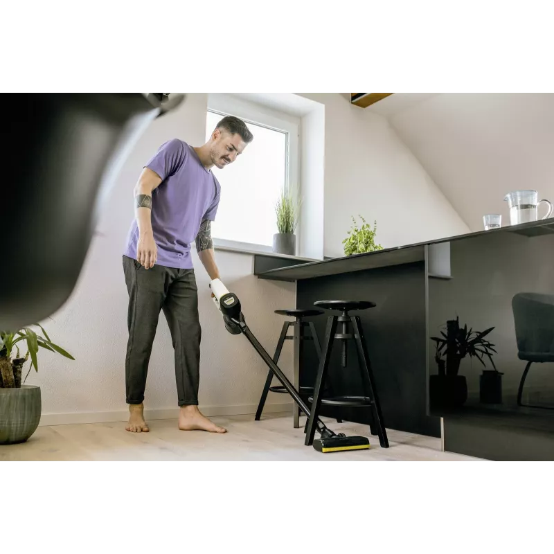 Belaidis dulkių siurblys 2-in-1 Karcher VC 4, 21.6V Li-Ion, 30 min, HEPA, 2 greičiai, geltonas/juodas