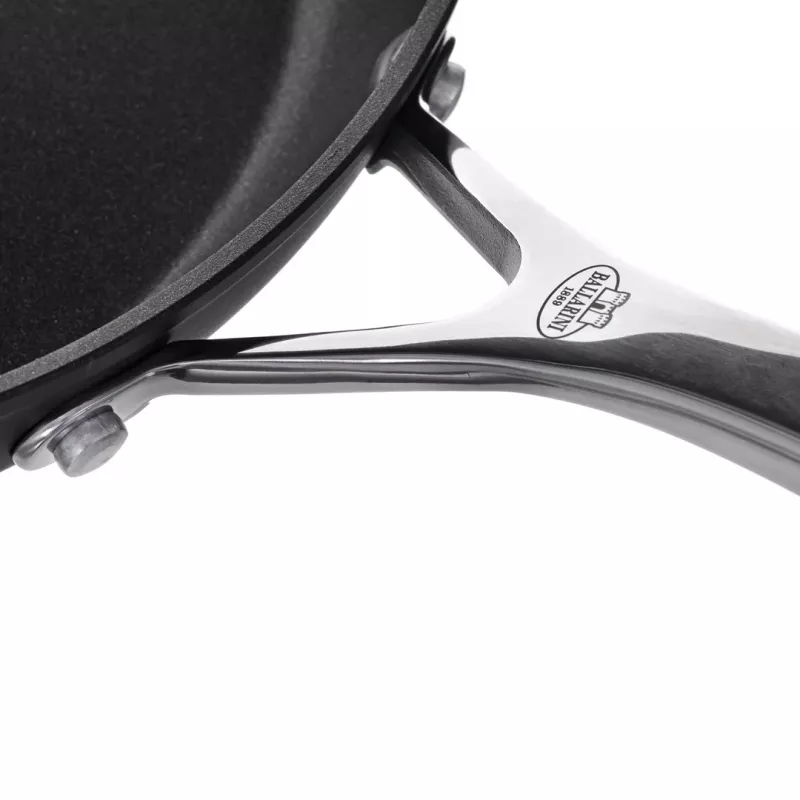 Keptuvė Ballarini Alba Ø24 cm, titano danga, sienelės storis 4.5 mm, nelipni