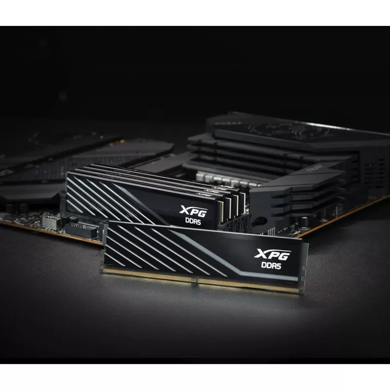 XPG Lancer Blade 16 GB DDR5-6000 CL36 atminties modulis, juodas, AX5U6000C3616G-SLABBK