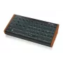 Behringer UB-Xa analoginis sintezatorius