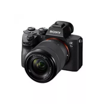Sony α7 III + 28-70mm MILC 24,2 MP CMOS 6000 x 4000 pikselių Juoda