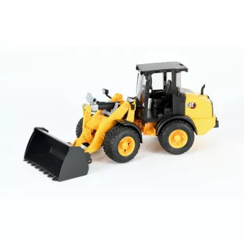 BRUDER BR-02485 kompaktiškas šarnyrinis krautuvas 1:16 mastelio modelis, liejamas žaislinis automobilis