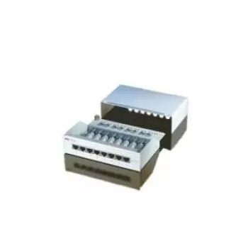 Patch panel, 8 prievadų, Cat. 5e, ekranuotas, šviesiai pilkas, 14 cm, 44 x 172 x 140 mm