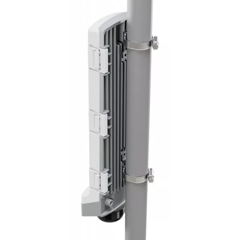 Tinklo jungiklis MikroTik CSS606-1G-2Gi-3S+OUT 6 prievadų su 1G ir 10G SFP+ kanalais
