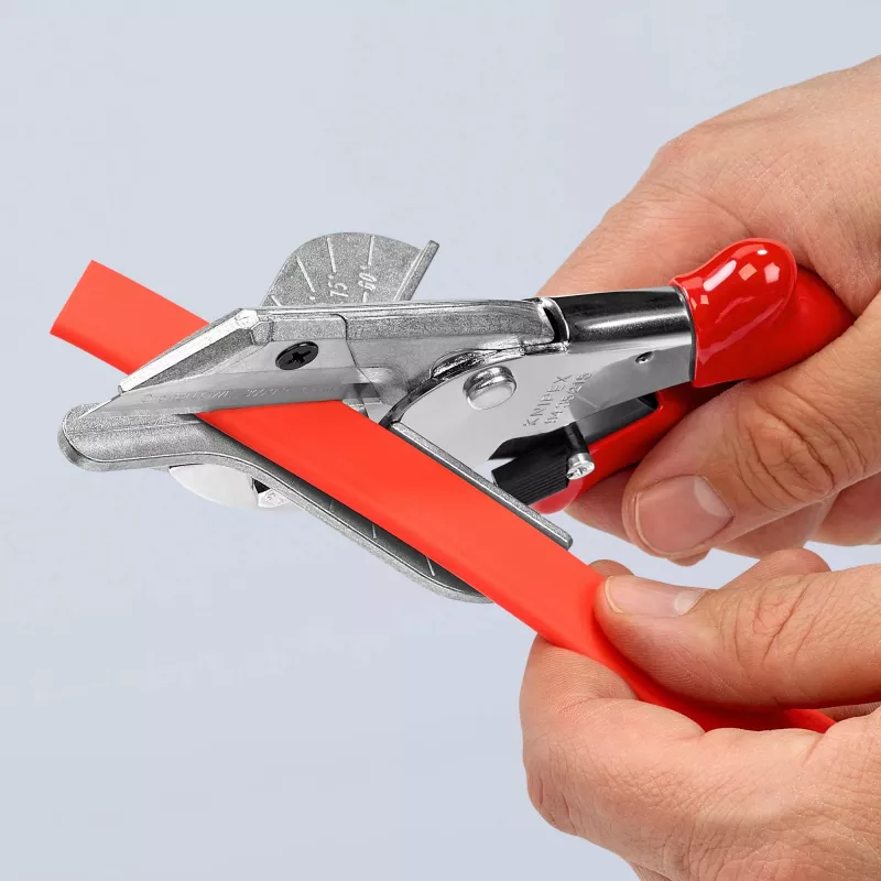 Rankinis kabelių pjaustytuvas Knipex 94 35 215