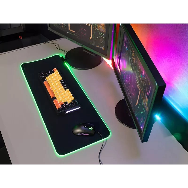 Žaidimų pultas TRACER GameZone Maxi RGB TRAPAD47549 – laidinis valdiklis su RGB apšvietimu ir ergonomišku dizainu