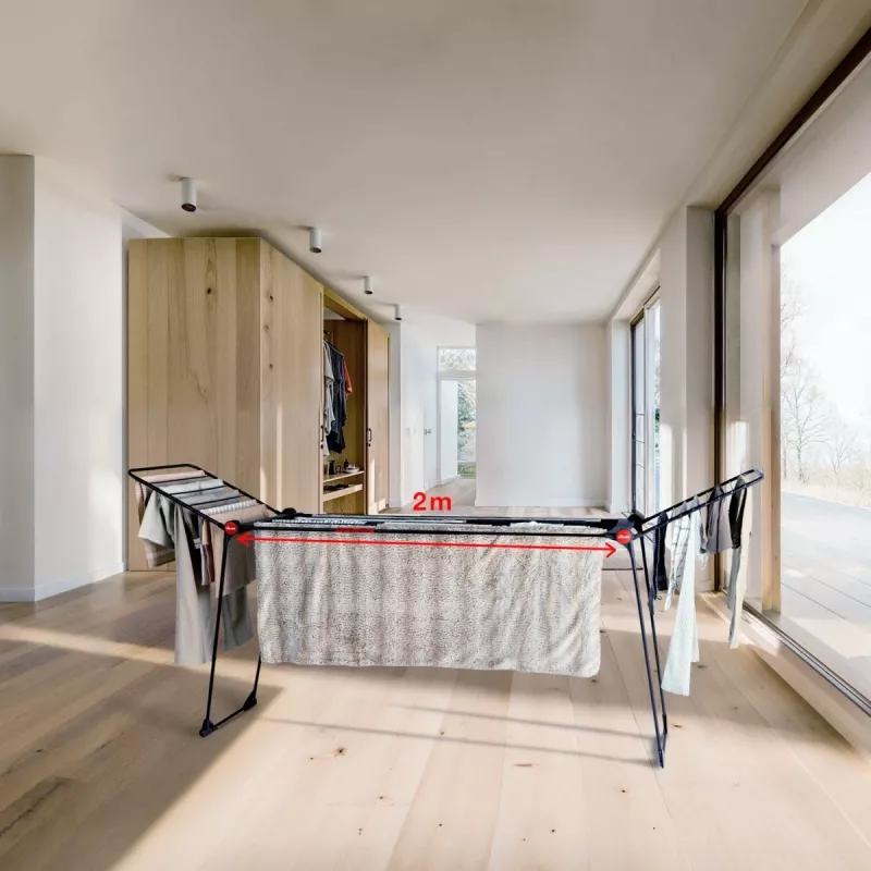 Džiovinimo stovas VILEDA Infinity Flex Ultimate Telescopic — juodas, dengtas aliuminis, 30 m džiovinimo erdvė, sulankstomas, su ratukais