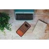 Dėklas Samsung Galaxy S10e man and wood – rudas languotas su juodu apvadu