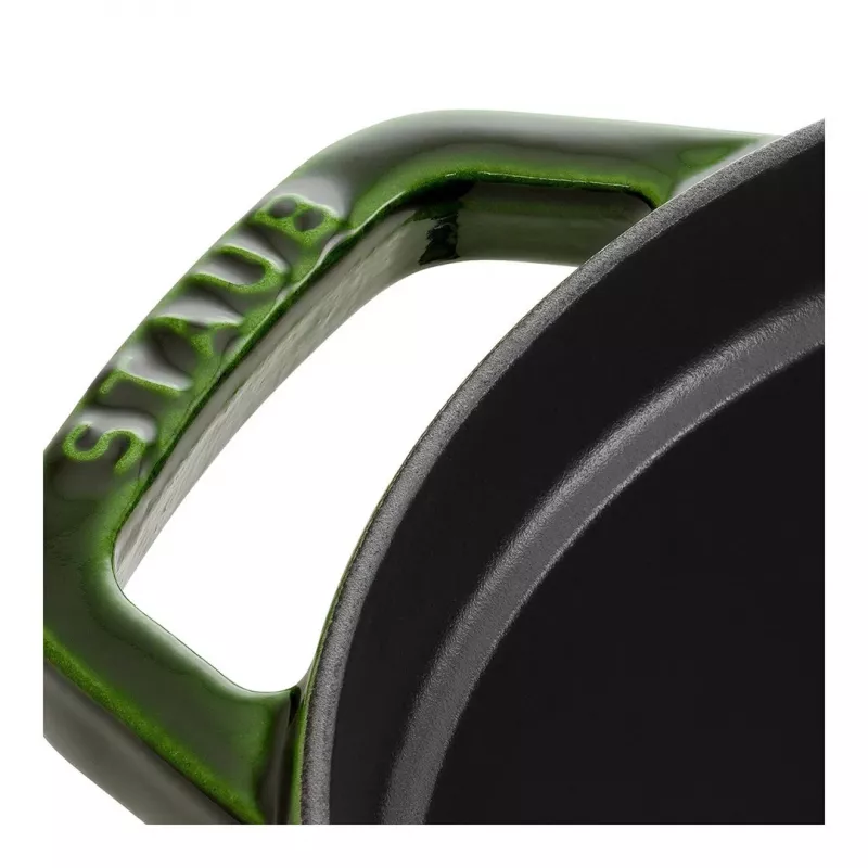 Staub La Cocotte 33 cm ovali ketaus troškintuvas su emaliu, baziliko žalia