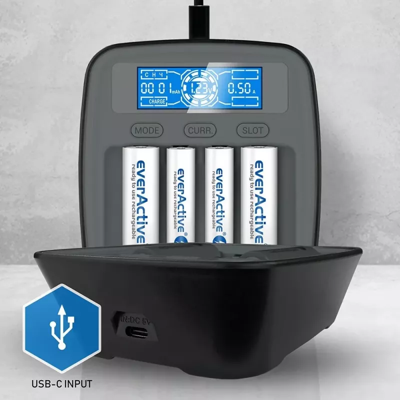 Baterijų įkroviklis everActive NC1000MV2 – Ni‑MH 4 lizdų USB‑C įkroviklis, 4 elementai, 5 V, juodas, 110×99×38 mm