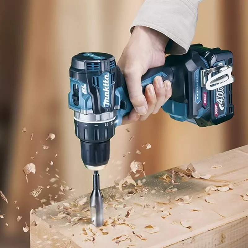 Makita DF002GZ – Gręžtuvas/suktuvas – Belaidis – 2 greičiai – Raktinis griebtuvas 13 mm – 64 N·m – 164 mm – Be akumuliatoriaus – 40 V (DF002GZ)