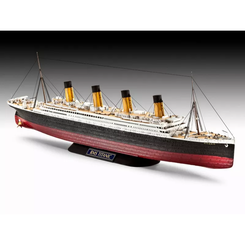 Revell 1/700 RMS Titanic modelio rinkinys