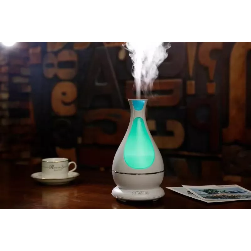Minimu aromaterapijos difuzorius su LED apšvietimu, 400 ml, baltas