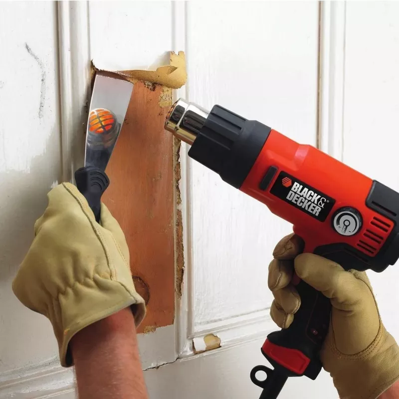 Karšto oro pistoletas Black & Decker KX2200K-QS — 2000 W, 720 L/min, iki 645 °C, pistoletinė rankena, 900 g