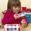 Melissa & Doug Scoop & Stack Ice Cream Set – ledų rinkinys vaidmenų žaidimams