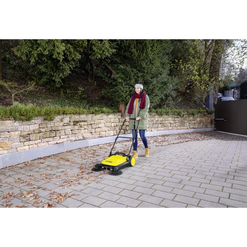Kärcher 1.766-360.0 S4 Twin Sweeper 680mm – efektyvus ergonomiškas įrankis