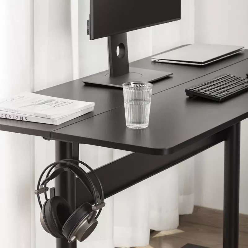 Ergo Office stalas su reguliuojamu aukščiu, dujine spyruokle, 140x68 cm, juodas