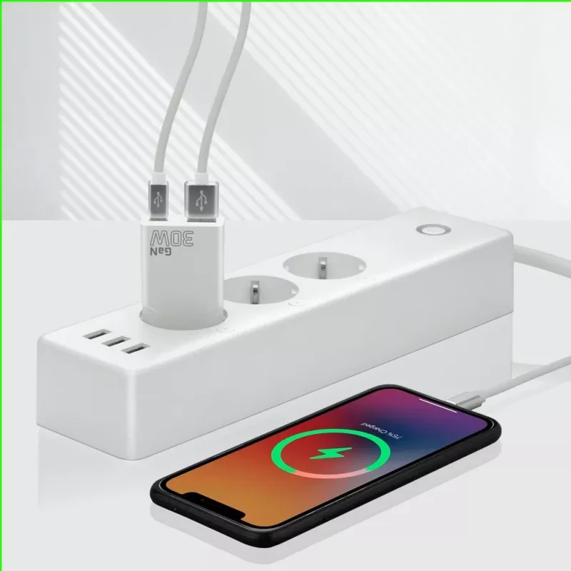Universalus USB sieninis įkroviklis everActive SC-380Q Super Slim QC 3.0 — Quick Charge 3.0, kompaktiškas dizainas