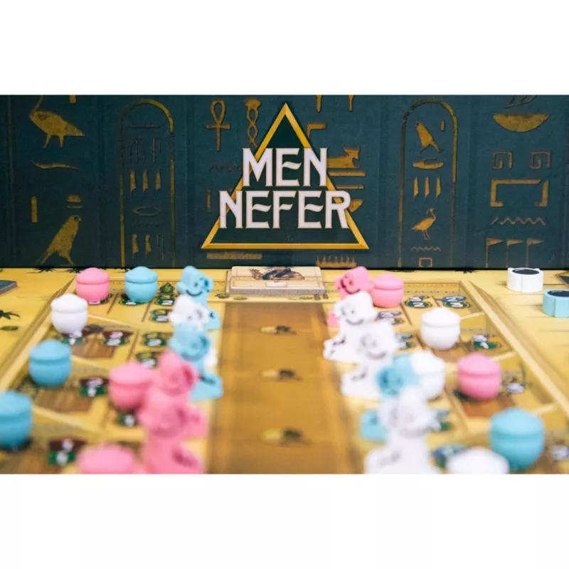 Men-Nefer, stalo žaidimas