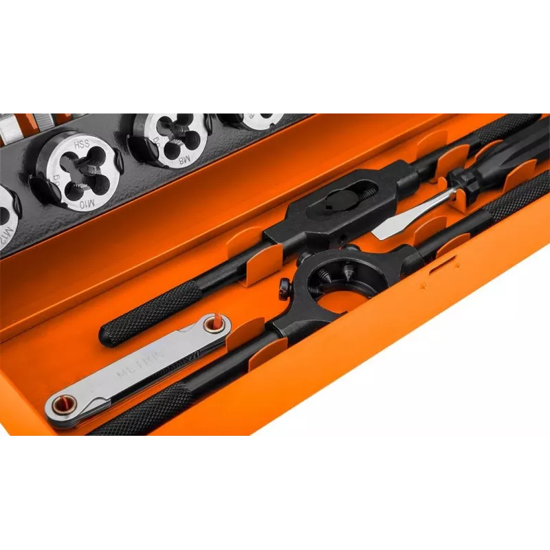 Sriegimo įrankių rinkinys NEO tools 12-915 709 g