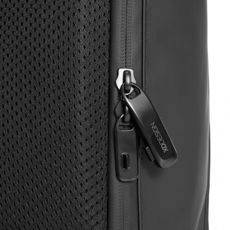 Kuprinė XDDESIGN URBAN FLAP-TOP P706.2601