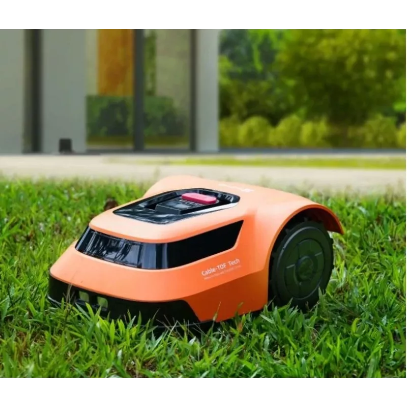 EZIŽ ROBOTINĖ VEJAPJOVĖ RM600 ORANŽINĖ