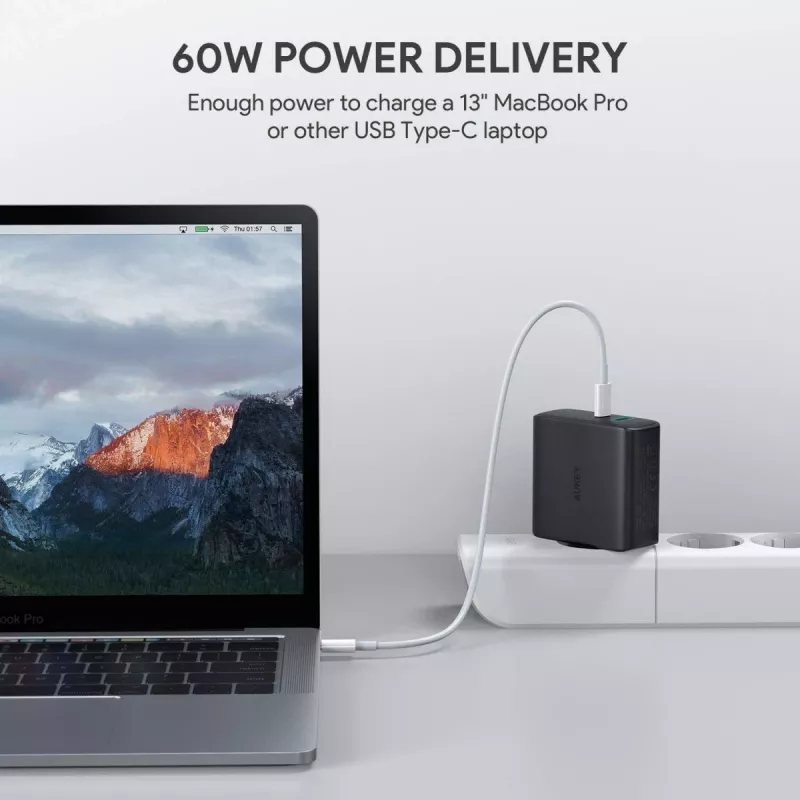 Aukey PA-D3 Sieninis įkroviklis 2xUSB Power Delivery (1xUSB + 1xUSB C) 5.4A 60W Dynamic Detect