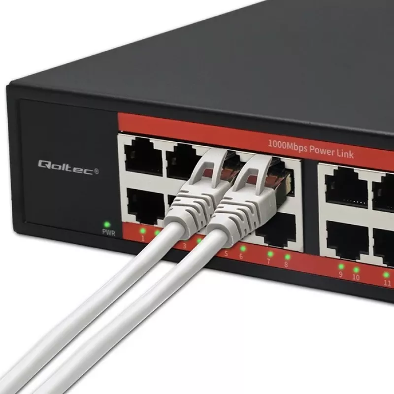 Tinklo jungiklis QOLTEC 52364 — Gigabit Ethernet PoE 16xRJ45, 2xSFP