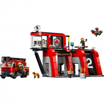 Konstruktorius LEGO City Gaisrinė su pasukamaisiais kopėčiais 60414 – 843 dalys, 5 minifigūrėlės