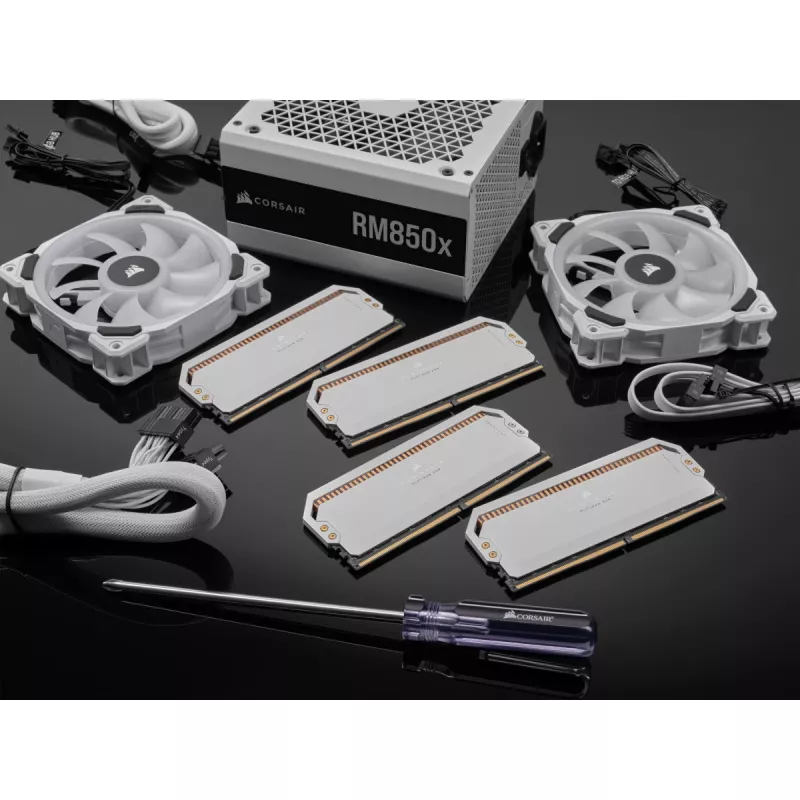 DIMM 64 GB DDR5-5200 2x 32 GB dual kit white Dominator Platinum RGB INTEL XMP